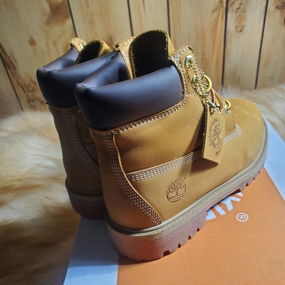 Timberland Waterproof Premium Boots 6” Wheat Nubuck Men Sz 6 Junior New in Box - Picture 8 of 15